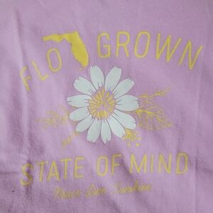 Flogrown Girls shirt size small